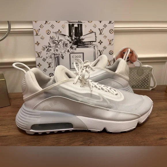 Nike | Shoes | Nike Air Max 290 Triple White Mens Sneakers 